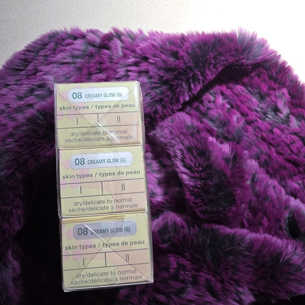 Clinique Continuous Coverage CREAMY GLOW 3PKG